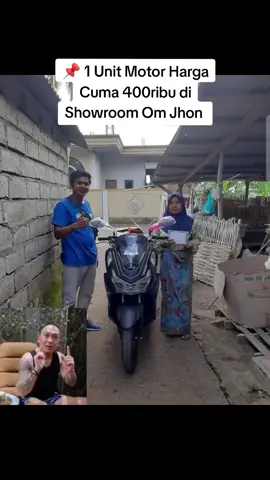 Pengiriman setiap hari buat para penebus promo motornya #showroomjhonlbf #hondalove #trending #challenge #jhonlbfberbagi 