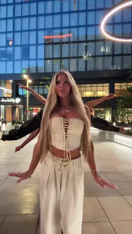 This was totally our first take !@Weavedhairextensionco @Lindsay @Sav @sha_nay_nayb 