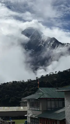 📍Thamserku #fyp #solukhumbu #thamserku #nepal #travel #everest #sagarmatha #view #exploremore #NatureLover #mountain #himal #explorepage 