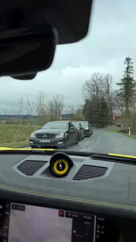 Một Mình 1 Lane Luôn 😅😅