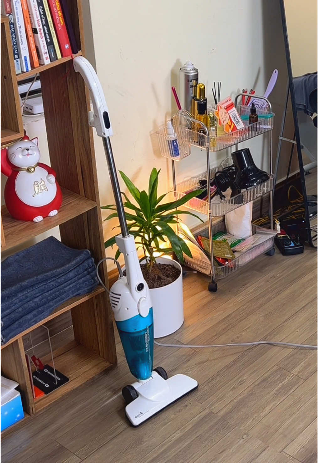 Máy hút bụi cầm tay Deerma DX118C 15000Pa. #thinhhanh #tiktok #hutbuicamtay 