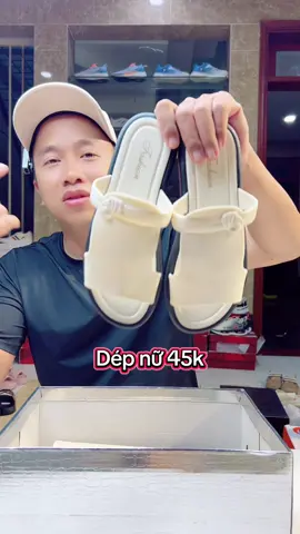 Giá chỉ 45k thôi, sắm luôn vài đôi đi thay đổi ạ #manhgiay #manhbangiay #depnu #depquaingang #deple 