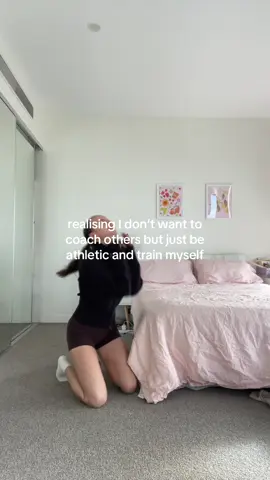 for professional reasons this is a joke, i love my coaching jobs  #exercisescience #exercisescientist #athlete #GymTok #igrievedifferent #GymLife  #trend #sportscience #studentlife #sportsontiktok #sportsciencestudent 