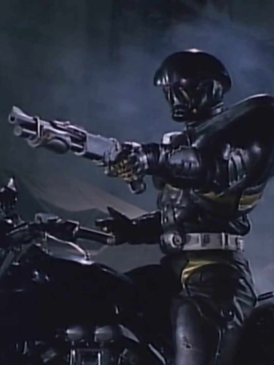 Mechanical Violator Hakaider #hakaider #tokusatsu #90s #movie #movieedit #edit #mechanicalviolatorhakaider #kikaider #robot #cyborg #fy 