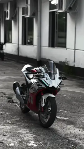 Gpx☠️🤍 . . . . . . . #hinatarider #foryoupage #samirahme4 #foryoupageofficiall #viral #bikevideo #gpxdemon #thailand #viralvideo #samirahme04 #sylhet #trend 