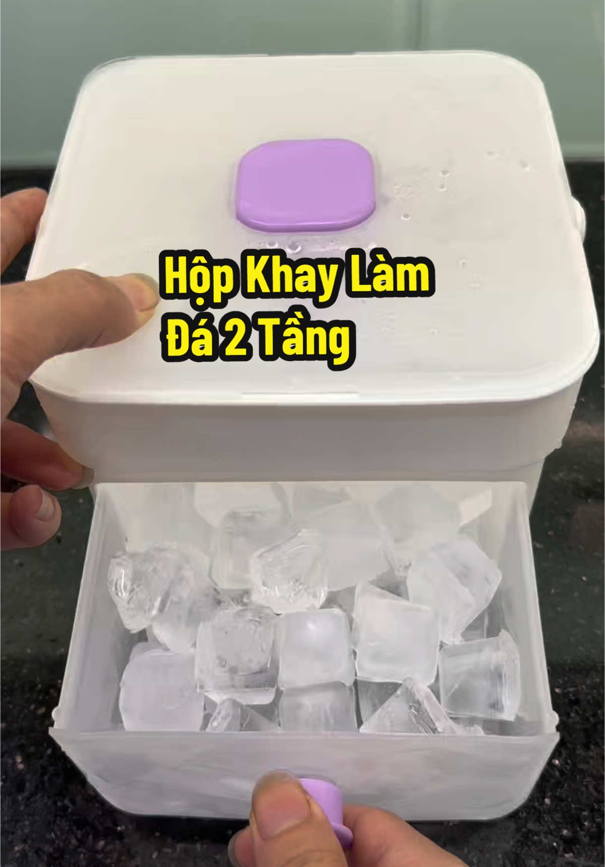 ☘️ Hộp khay đá 2 tầng tiện lợi . Nhấn nút lấy đá 1 cách dễ dàng. Ưng thật #nhan_9292 #review #xuhuongtiktok #viralvideo #LearnOnTikTok #viral #tienich #danang #dogiadung #giadungtienich #reviewdogiadung #khayda #khaylamda #khaylamdathongminh #khaylamdavien #khaylamda2tang #hopkhaylamda 