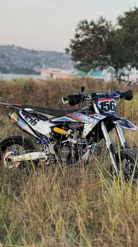 KTM 450 lite 😈 #supermoto #supermotoindonesia #supermotoganteng #supermotohedon #crf150supermoto #supermototiktok #supermotoherexstyle #crf150 #klx #wr #crfktm #ktm450lite #fyp 