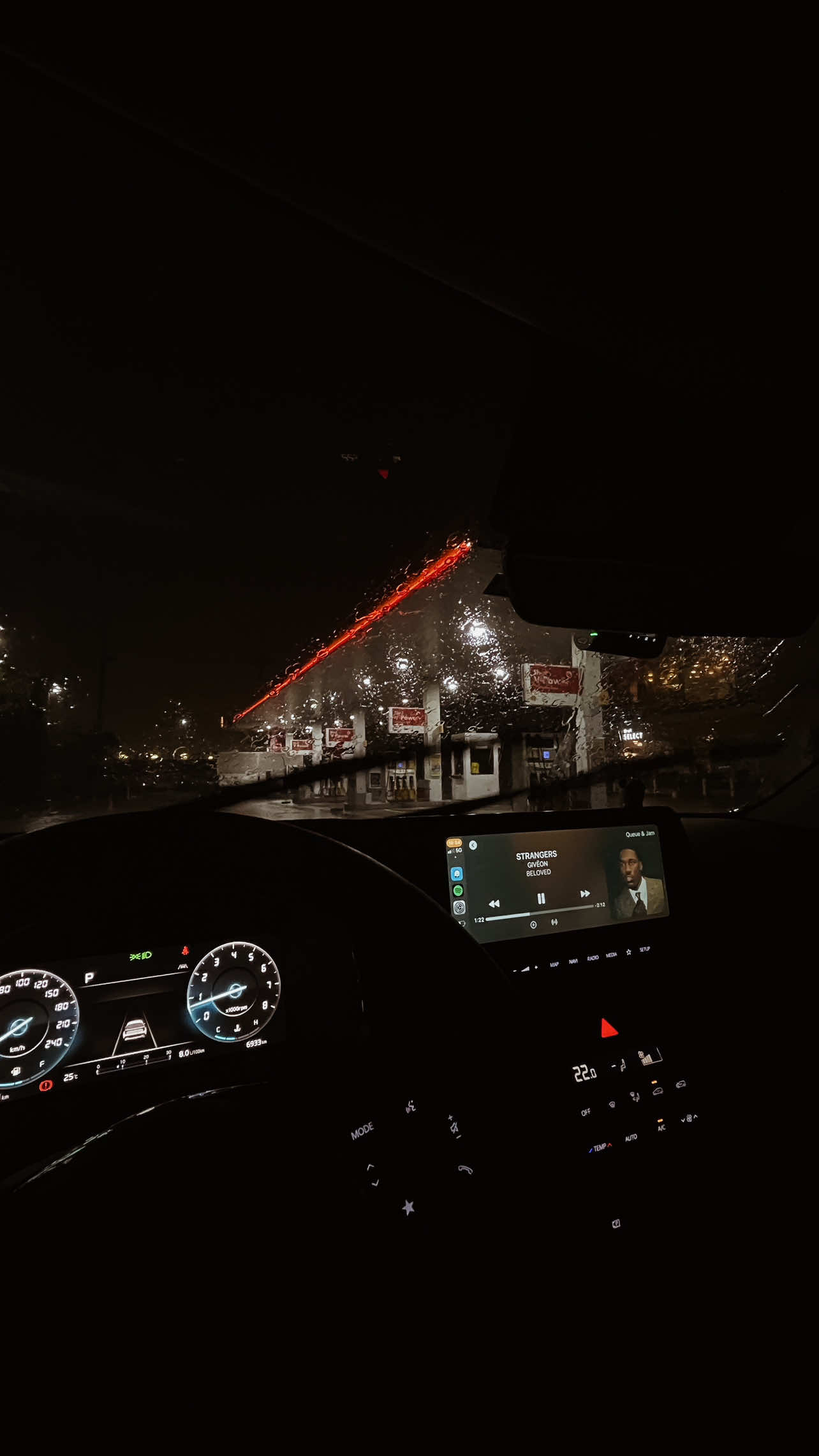 …and someone you can talk to about everything 🤍 #foryou #fypシ゚ #foryoupage #parkedcar #latenightvibes 