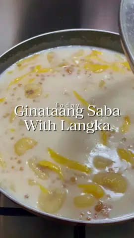 “When the weather’s cold, cravings get bold — ginataang saba with langka, mireyenda time na!” #saba #lutoserye #snacks #rainydays #cold 