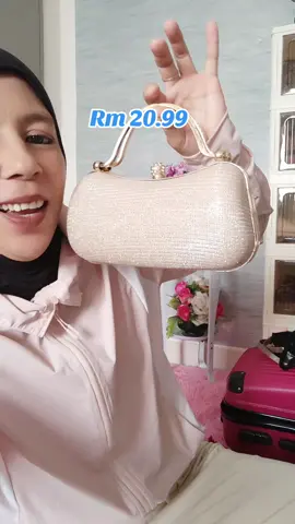 #handbag  #handbags  #handbagtiktok  #handbeg  #handbegs  #handbagmurah  #handbagwanita  #handbagviral  #emaema1981 