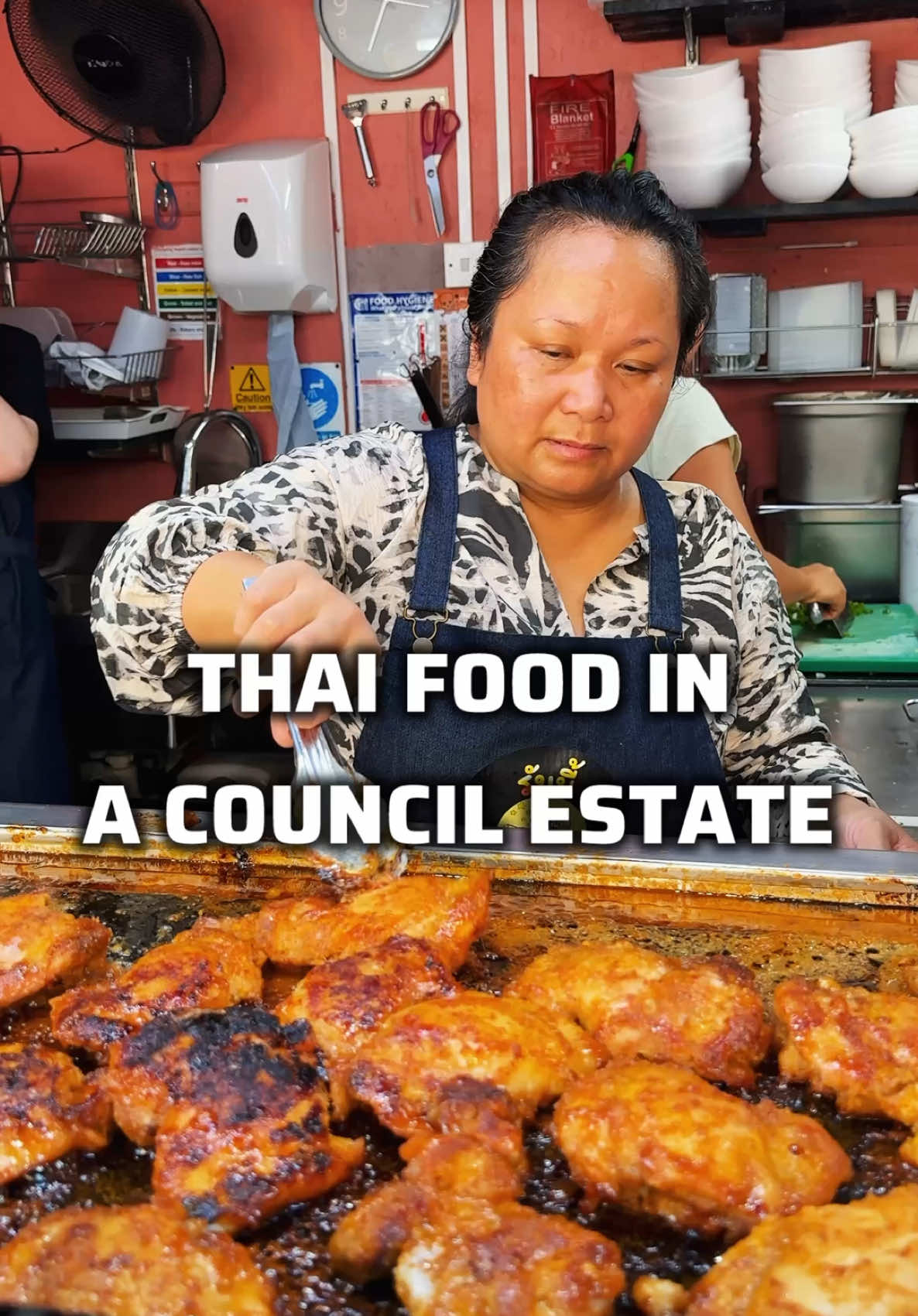 THAI FOOD IN ONE OF THE BIGGEST COUNCIL ESTATES IN THE UK 🇹🇭 Rabbie’s Thai is a very special place. For the full video head to my YouTube. Link in bio #onlyscrans #wythenshawe #manchester #thai #thaifood #fyp #streetfood #padthai #hiddengems #chicken #tomyum #massamancurry #manchesterfood 