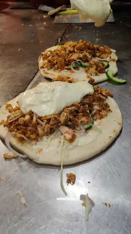 chicken shawarma only on230Pkr odder Now👉0303 7869752#goviral #viraltoday #chickenshwarma #shawarma #lahorefood #fastfoodlife #yummmy #tastyfood 