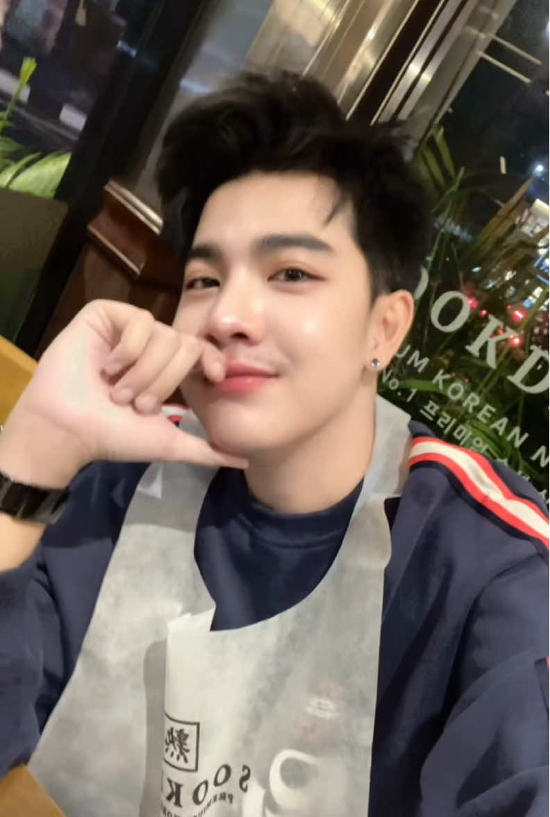 โอมจงรัก เพี้ยง #จะเสกคุณไสยให้เธอหลงใหล #โจอี้ณัฐวุฒิ 