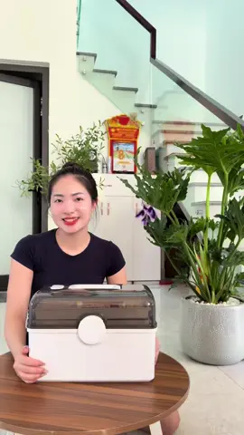 hộp tủ đựng thuốc y tế mini có khoá an toàn, có tới tận 3 tầng to, nhựa ABS dày dặn đẹp xịn ạ#hopdungthuocgiadinh #hopdungthuoc3tang #hopdungthuocmini #hopdungthuoc 
