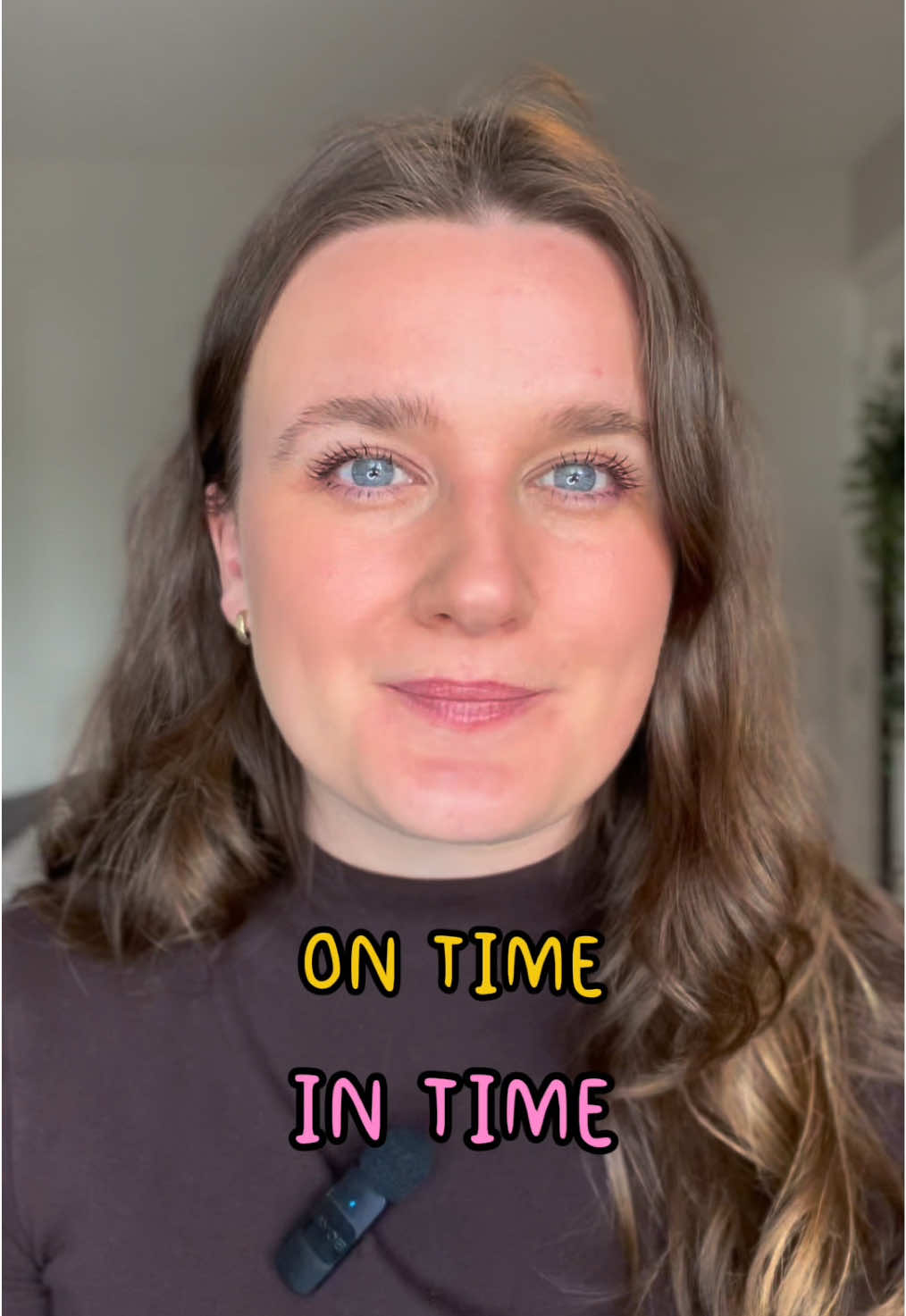 If you’d like to work on your accent, click the link in my bio for my British Pronunciation Course and I’ll send you a private message! ♡ I teach my accent - Modern Received Pronunciation :)  #grammarmistakes #prepositions #englishgrammar #grammar #grammarlesson #learnenglish #english #englishteacher 