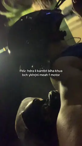 #kim__rota #🇲🇦 #🇲🇦🇩🇿🇹🇳 #viral #motorcycle #biker #bike #trending #girl #fyp #fypシ #helmet #night #yamaha #suziki #kawasaki #bmw #eyes #bikerlife #bikergirl #sister #brother 