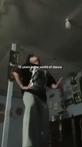 gained a lot of experience!! #fyppppppppppppppppppppppp #dancer #dancerlife #worldtiktok #malaysia #kirstendodgen #royalfamilydancecrew #foryoupage #fypdance #freestyledancer #worlddance #xybca #parrisgoebelchoreography #kaeapearce #teesha #parrisgoebel #dancerexperience 