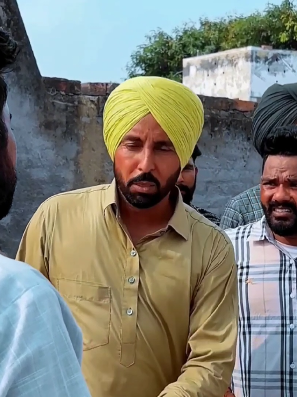 Mindah Chere te khote da rola 🤣 Life grows through entertainment #entertainment #memes #comedyskit #comedyvideo #funnyclips #haha #creatorsearchinsights 