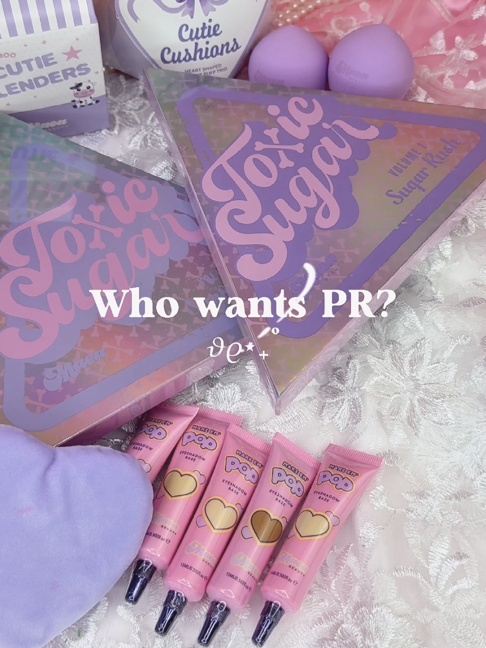 The dreamiest PR ever... ₊｡ ⊹˚ What's your favourite product from us? 🩷 𝜗𝜚⋆₊˚ #creativemakeup #glitter #smallbrand #SmallBusiness #pr #prpackage #whowantspr #makeup #222 #makeuptutorials #makeuplover #dreamy 