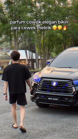 wanginya bikin cewe” auto baper! 😋🔥 #ParfumCowok #WangiGanteng #ParfumPria #WangiYangBikinNoleh   #ParfumGentleman #AromaMahal #WangiPriaDewasa   #ParfumAndalan #ParfumFavoritCewek #CowokWangiItuMenarik   #BiarWangiYangBicara #WangiBikinJatuhCinta   #ParfumViral #TipsCowokKeren  