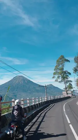gak bisa move on dari dieng fall in love banget sama dieng🥰😍