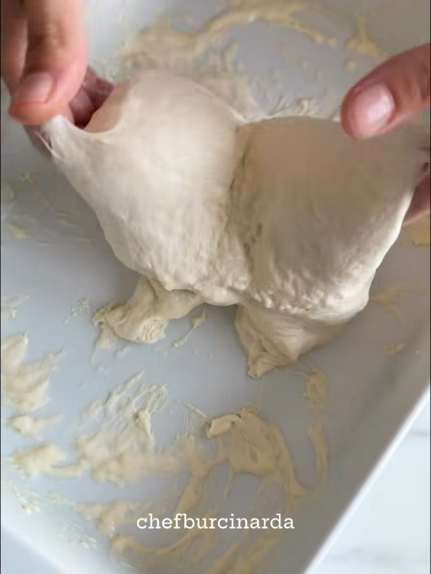 Ciabatta Cup measurement: 200 ml Ingredients 450 g high-protein flour (3.5 cups + 1 tablespoon) 350 ml water (1.5 cups + 5 tablespoons) 9 g salt (1 level tablespoon) 30 ml olive oil (3 tablespoons) 7 g powdered yeast (1.5 teaspoons) Preparation Combine all ingredients except the flour. Finally, add the flour and mix. (The dough will be very soft. If you don't use good quality flour, this will be difficult. 🥲 Bread flour is better.) Cover the dough and let it rest for 20 minutes. Fold it inward as shown in the video. Then cover it again and let it rise for another 20 minutes. Fold the dough. (Dipping your hand in water after each fold will make it sticky; the dough is very soft.) I folded it this way 4 times, 20 minutes apart, because the weather was warm. It rises quickly anyway. After the last rise, dust your counter with flour and take the dough out. Sprinkle the flour on top of the dough. Divide into 8 equal parts, place on a baking tray, let rise until the oven heats up. Put water in a heat-resistant bowl at 240 degrees and set the oven on fan-forced mode. Once the oven is fully heated, bake your bread until it is completely golden brown. Bon appetit 😋 See you later, I'm off 🙋🏻‍♀️🤗 #ciabatta #bread #recipe