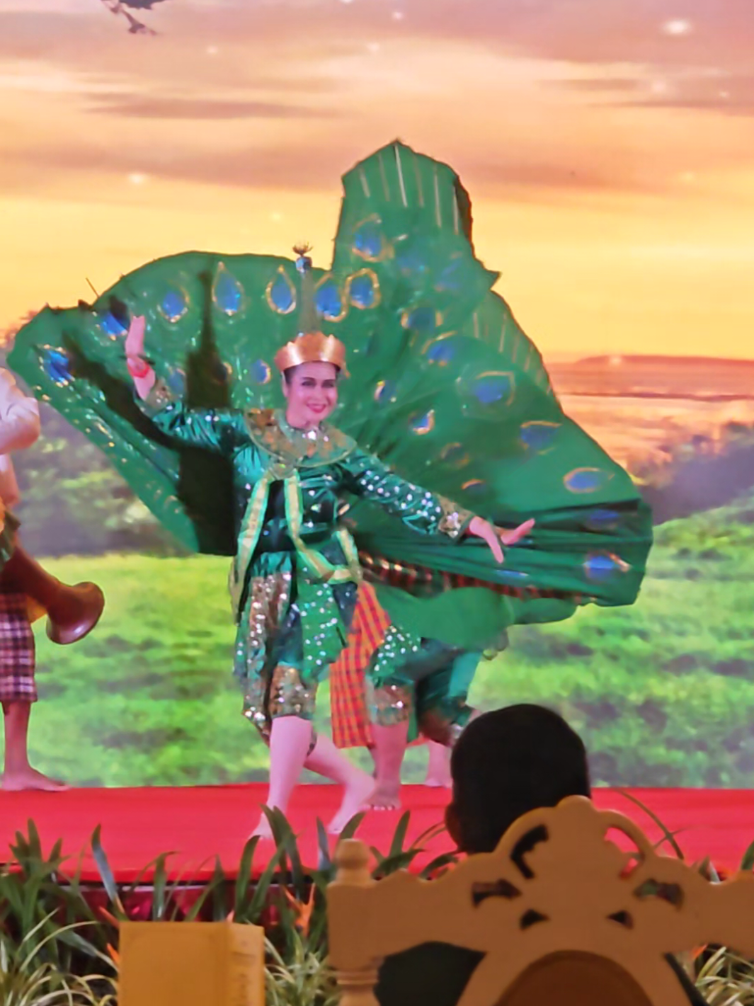 Agak2nya apa la kisah yang nak diceritakan tu ek? 😁 #cambodia #fypdong #fypppppppppppppp #fypviral #fypviralシ 