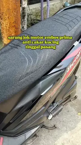 sarung jok motor embos prima anti cakar kucing,langsung pasang sendiri😀😉 #coverjokmotor #coverjokmotoranticakarkucing #sarungjokmotor #cuantanpabatas #terlaris 