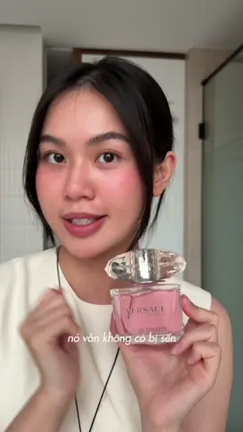 Mùi này rất quen thuộc nhưng rất đáng có em nó vì dễ chịu dễ dùng á #VersaceFragrances #Versace #VersaceBrightCrystal #goclamdep #reviewlamdep #nuochoa #nuochoanu #perfumetiktok #fragrance 