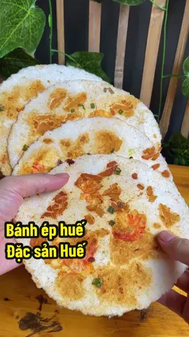 Bạn đã thử Bánh Ép Huế – đặc sản trứ danh đến từ cố đô chưa? Nếu chưa, thì COMBO “ĂN LÀ GHIỀN”  là lựa chọn lý tưởng dành cho bạn  #food #foodreview #anvat  #banhephue  #dacsanhue  #banhephueonefood  #honghariviu  #viral #xuhuong 