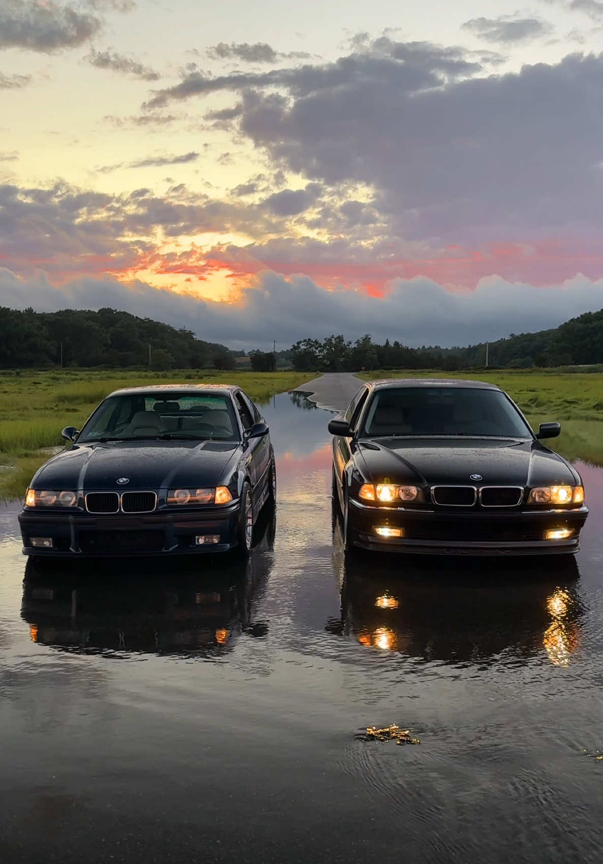 Recorded this knowing my 7er might float away #bmw #e38 #carsoftiktok #bmwclassic 