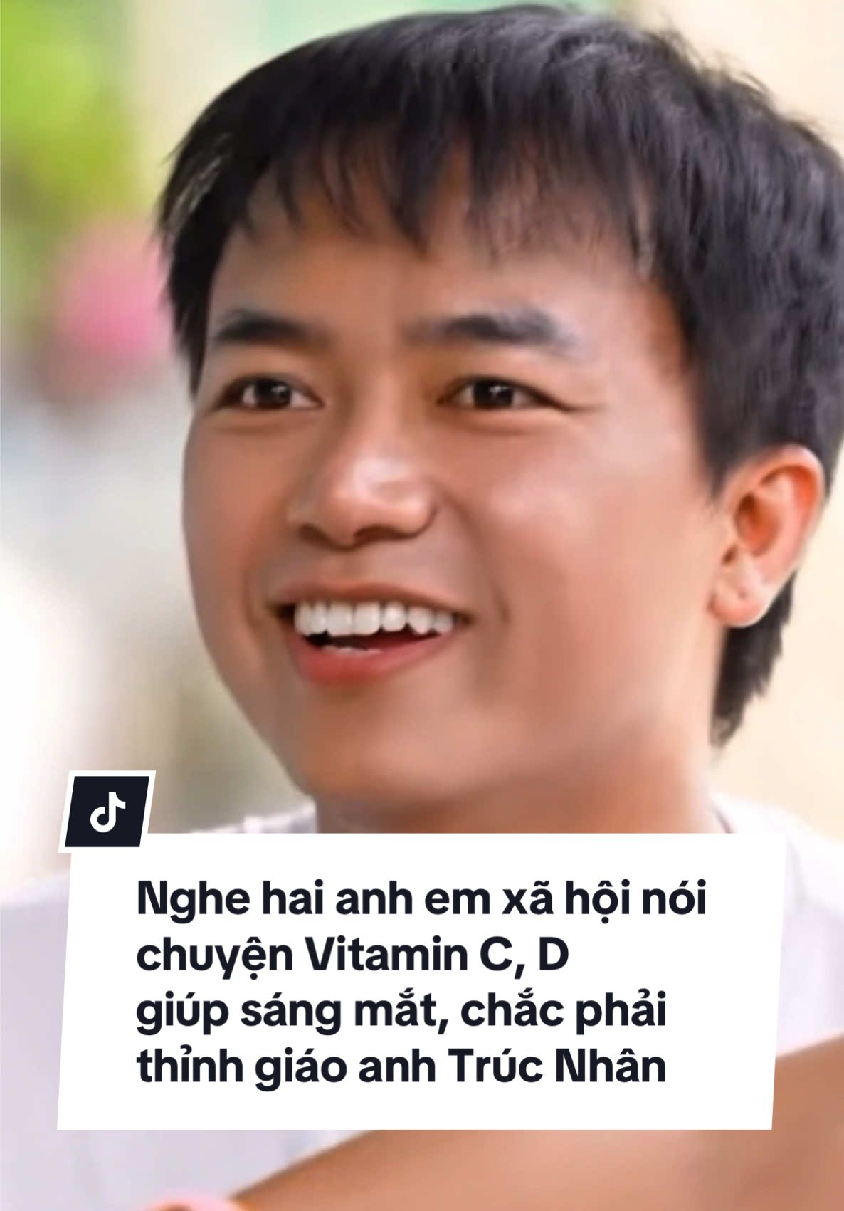 Nghe hai anh em xã hội nói chuyện Vitamin C, D giúp sáng mắt, chắc anh Trúc Nhân gọi hai anh em bằng điện thoại luôn á 🤭  #BuiCongNam #GiaDinhHaha #HahaFarmerVietNam  -----  ©️ Bản quyền thuộc sở hữu của YeaH1 (phần hình ảnh Gia Đình Haha).
