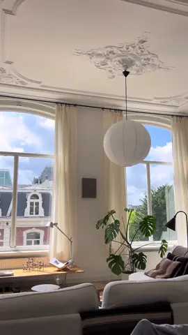 Zonnetje in huis 🌞 #ricepaperlamp #ikea #hay #homedecor #amsterdam #interiordesign #lightingdesign 