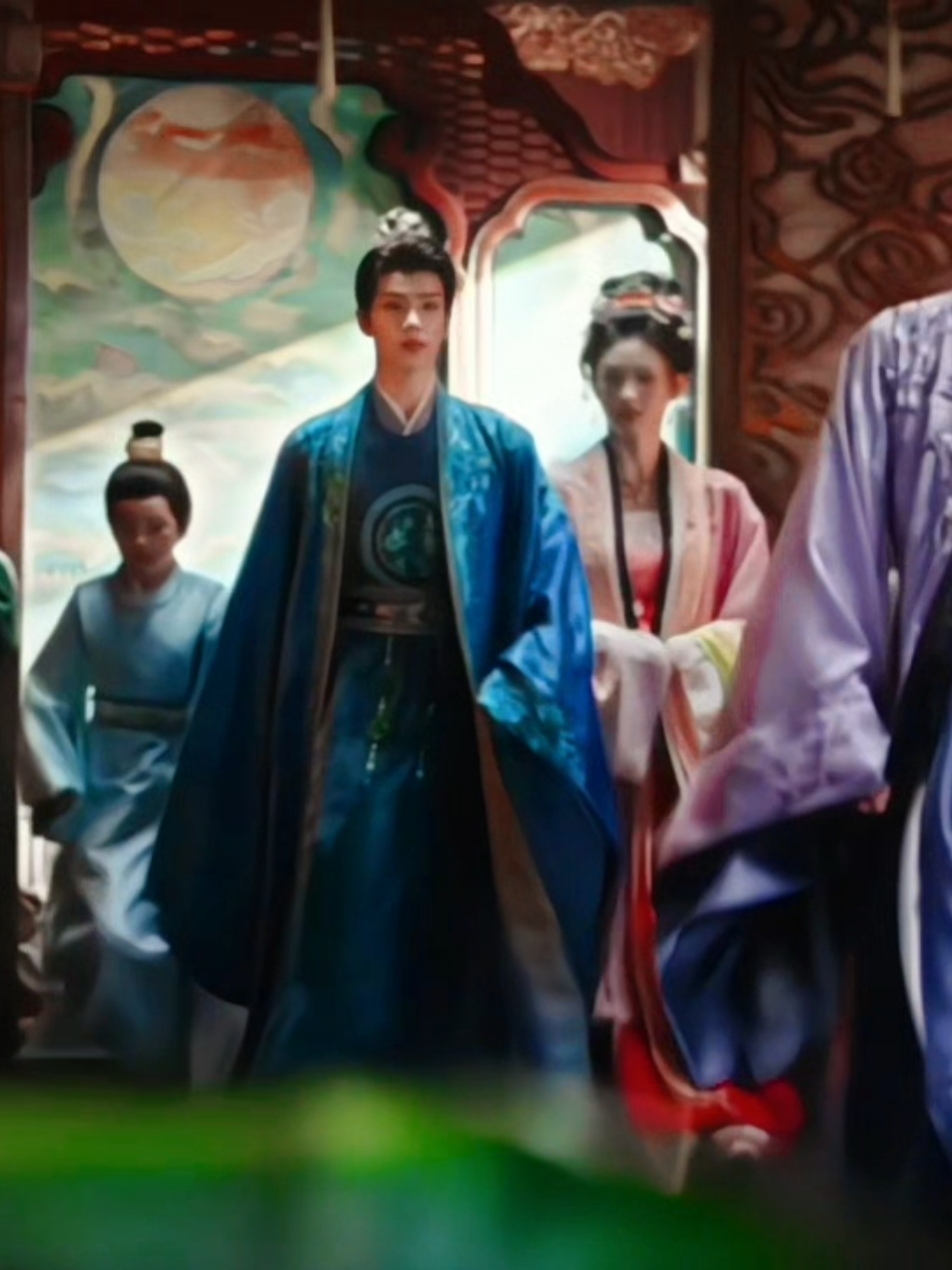 : xem xem có giống 1 nhà 3 người ko ấy chứ #trieutuyetluc #朝雪录 #coronersdiary #quyensungchingotacyphi #yenly #nhacngung #yenly_nhacngung #凝离成雪 #ngunglythanhtuyet #和燕岳色 #hoayennhacsac #duthuaan #thamvukhiet #duthuaan_thamvukhiet #承羽落雁 #thuavulacnhan #xuhuong #fypシ 