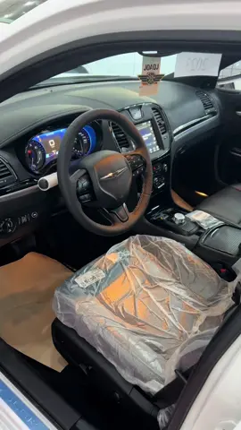 فخامة کلایسلر. #iraq #erbil #foryou #fyp #explore #العراق #اربیل #hawler #اکسپلور #بغداد #بغداد_بصرة_موصل_الكويت_الخليج_دبي_ #هەولێر_سلێمانی_دەهۆک_ڕانیه_کەرکوک #hawlir_slimani_karkuk_dhok_zaxo #نجف #کربلا #بصرة #موصل #obama #اوبامات_العراق_الفخامه_الامريكي🖤 #ئۆباما #chrysler #اوباما #iraqitiktok #معرض 