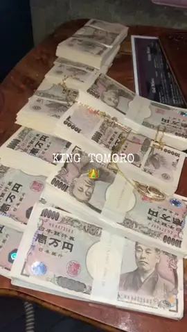 Give me the Hookah, the money, the mic and I’m straight  シーシャと金とマイクをよこせ 言いたい事はそれだけだ #金持ち #金 #hiphop #money #shisha #hookah