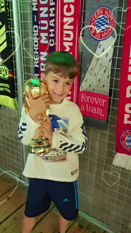 Dream of every little boy💞⚽️💞 #footbal #cup#dreams #enjoyeverymoment 