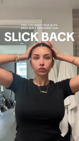Its wash day so you already know im doing my hair oiling routine!💃🏽✨ #hairoiling #scalpoiling #scalpcare #postpartumhairloss #postpartum #hairstyle #easyhairstyles #slickbackbun #slickback 