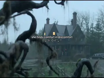 i love old horror movies guys ⁺‧₊˚ ཐི⋆♱⋆ཋྀ ˚₊‧⁺.                  #capcut #autumn #fyp #pinterest #countdown #exciting #comfort #advice #trending #halloween #creepy #movies #horror #pfp #cover #slideshow #edit #pictures #interesting #CapCut 