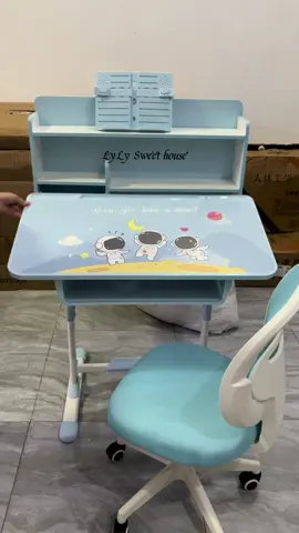 មួយឈុតនេះ ទាំងមាំ ទាំងស្អាត និងបានកាដូរថែមច្រើនមុខួៀត💗#☎️0966441583 #fyp #lylysweethouse #table #desk #studytable 