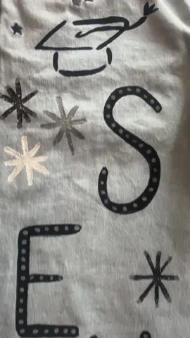 Senior hand painted jeans..🫶🏼 #Sissyspaintshop #handpaintedjeans #seniorjeans #seniorpaintedjeans #classof2026 