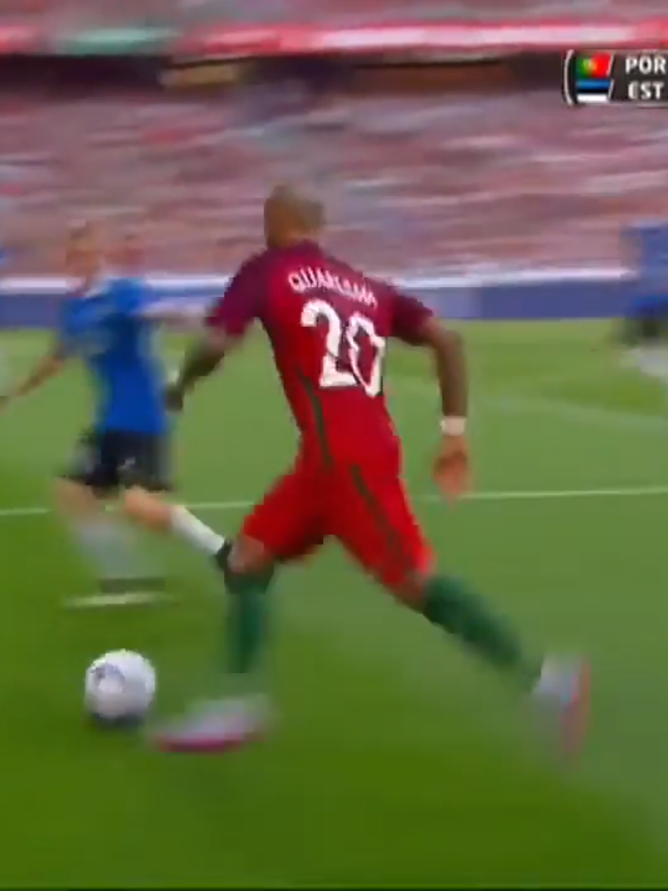 Assistência de trivela  por Ricardo Quaresma para Cristiano Ronaldo marcar contra a Estónia, SIUUU  #Best #funnytiktok #tik_tok #futebol #Soccer #Puskas #alnassr #Realmadrid #Ronaldo #Portugal #FcPorto #Golo #bestoftheday #Goals #Pt #estonia🇪🇪 #portugal🇵🇹 #Trivela #Quaresma @Ryckah7070 #Ronaldinho #Headshot #farmlife #USA #Brasil #Golaços #Legends 