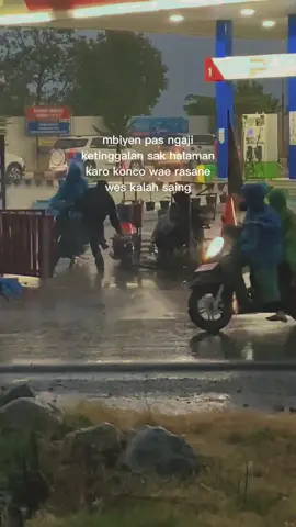 dulu rasa nya nggak mau kalah sama temen🥹🥹🤲🫂#ngajibareng #sholawatan_yuk #kerinci_jambi_indonesia #vepaextremeindonesia #vespaextrememinang 