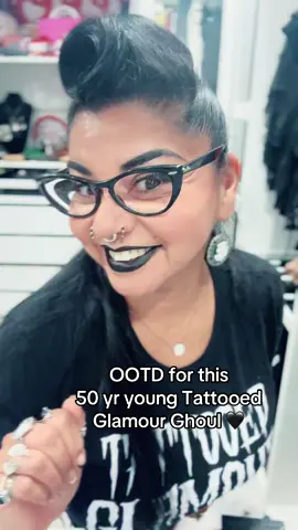 #OOTD #genx #womenover50 #cholagoth #corporategoth #gothicana 