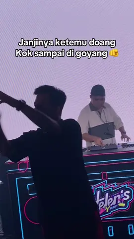 Goyang velocity maksudnya #helensplaymartjambi #helensnightmart #partyjambi #fyp #trending 