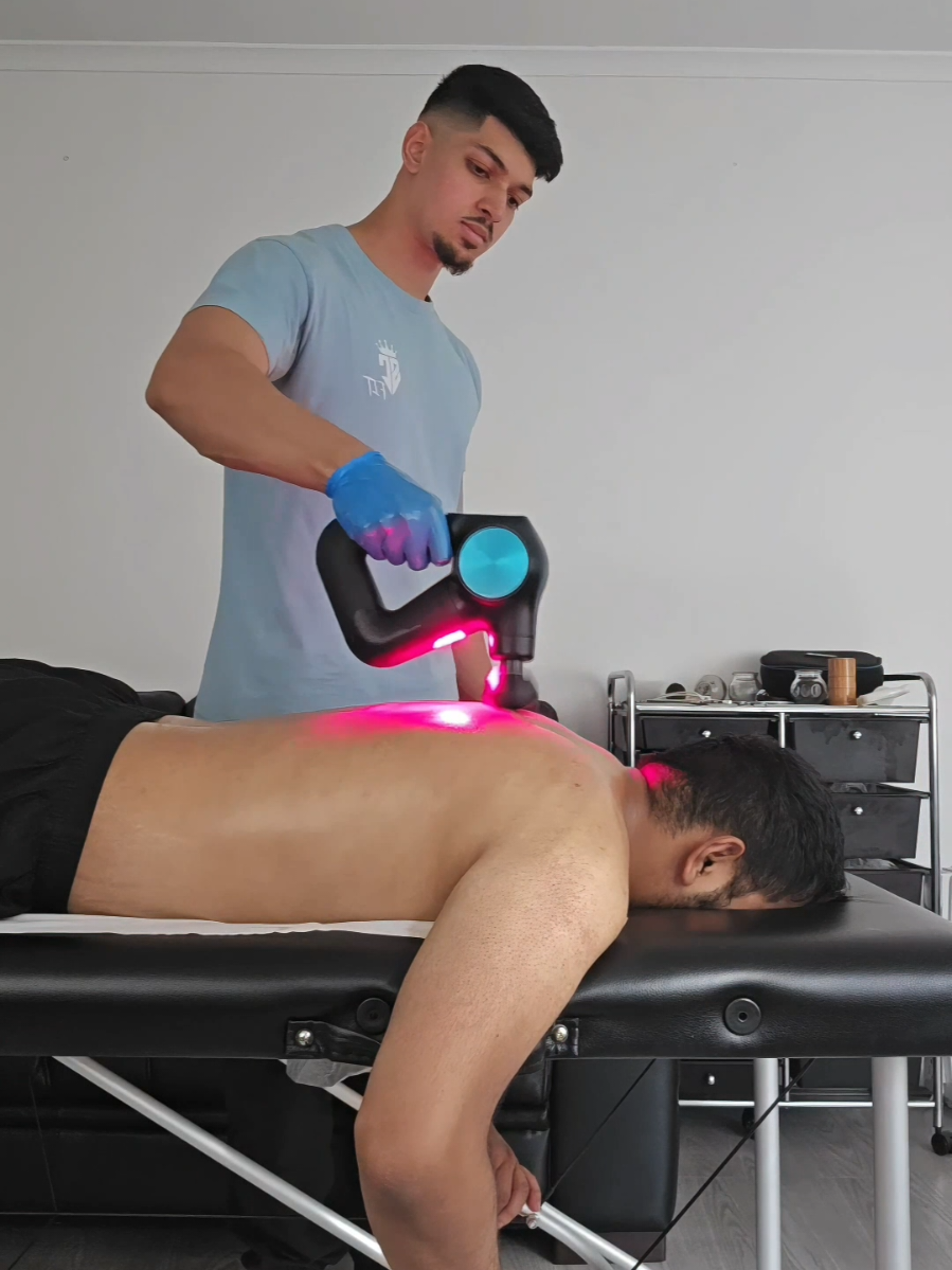 This client came to see us for a full body treatment as he was suffering from muscle knots and chronic muscle tightness. The treatment consisted of a combination of 👇🏽 🔥 Fire cupping 🔫 Percussion therapy ⚙️ Graston technique 🪢 Deep tissue massage  🩸 Wet cupping (Hijama) After completing our treatment he immediately noticed reduced muscle tension and tightness, improved mobility and range of motion aswell as feeling lighter and more refreshed 💯🔋 If you're suffering from similar issues, contact us today to book in your treatment ✅️ 📍Salmon Lane, E14 7PQ 📞 07949967953 💻 scfit.co.uk  #scfit#sportstherapy#cupping#hijama#massage#Fitness#motivation#sports#athlete#strength#pain#relief#deeptissuemassage#satisfying#asmr#health#wealth#backpain#lowerback#wholesome#grateful#alhamdulillah#foryou#foryoupage#fyp#fyp#viral#trend#explore#eastlondon#towerhamlets 