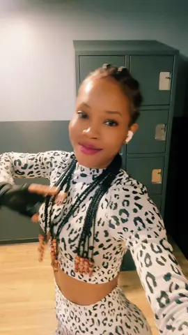 Happy child🥰🥰🥰🥰🥰#happygirl🥰🥰🥰🥰🥰🥰😘😘 #sportlover #selflove❤ #videoviral #tiktok🇳🇬_tiktok 