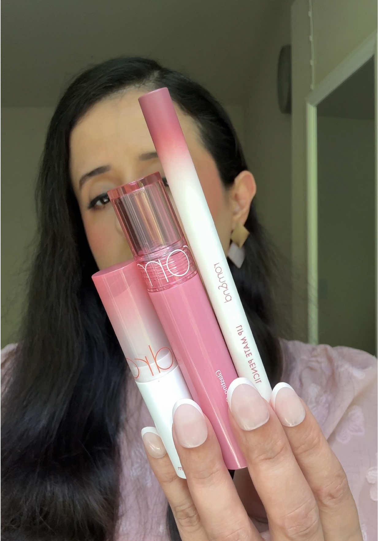 @Rom&nd US Volume Hack Trio in Sweet Fig ✨ #romand #volumehacktrio #lineitglossitplumpit  #romandvolumehacktrio #lipset #lipkit #TTSBeautyBesties #TikTokShopCreatorPicks #dealsforyoudays #lipgloss #liptrio #koreanmakeup #kbeauty #colorsoflifewithfakiha 