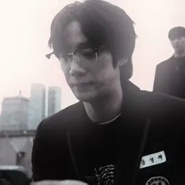#SEONGJE vsp keeps makin my videos offbeta.. #seongje #geumseongje #weakhero #weakheroedit #weakheroclass2 #fyp [heavily ib:@pr1snbk]