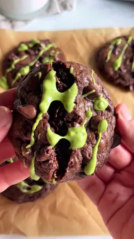 Double Chocolate Sourdough Discard Cookies This is one of my favorite creations: my own double chocolate sourdough discard cookies 🤎 Fudgy, rich, and seriously addictive. (Brownie-style – rich, soft, and packed with chocolate chips) ✨ Ingredients: 	•	225 g browned butter, cooled (1 cup) 	•	250 g brown sugar (1¼ cups) 	•	150 g granulated sugar (¾ cup) 	•	1 whole egg + 1 egg yolk 	•	1 tbsp vanilla extract 	•	1 tbsp heavy cream or 2 tbsp plain yogurt 	•	110 g unfed sourdough discard (about ½ cup) 	•	250 g all-purpose flour (about 2 cups) 	•	30 g unsweetened cocoa powder (⅓ cup) 	•	½ tsp baking soda 	•	½ tsp salt 	•	½ tsp instant coffee powder (optional, enhances the chocolate) 	•	2 cups chocolate chips (semi-sweet, dark, or a mix) ⸻ 👩‍🍳 Instructions: 	1.	Mix the browned butter with both sugars. 	2.	Add the egg, yolk, vanilla, and cream/yogurt. 	3.	Stir in the sourdough discard. 	4.	Add the dry ingredients: flour, cocoa, baking soda, salt, and coffee powder. 	5.	Fold in the chocolate chips. 	6.	Scoop into 70–90 g cookie dough balls. Chill for at least 1 hour. 	7.	Bake at 180 °C / 350 °F for 11–13 minutes. 	8.	At minute 8–9, gently bang the tray against the oven rack to flatten slightly. 	9.	Let cool on the tray for 10 minutes before transferring.      10. Decorate with a bit of pistachio cream, almond butter, or peanut butter for an extra touch! #sourdoughcookies #sourdough #cookies #chocolate#bakinglove #bakingtiktok #EasyRecipe #creatorsearchinsights #CapCut 